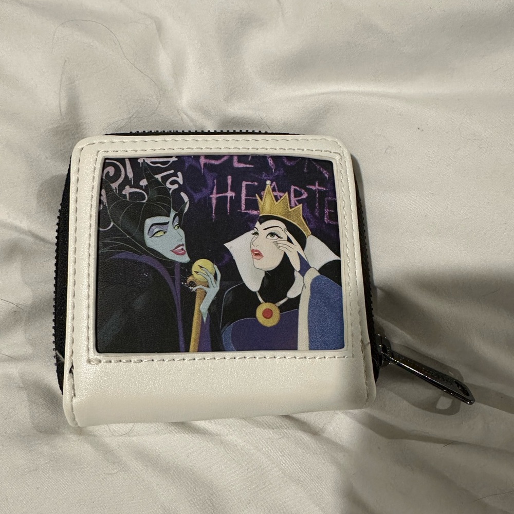 Disney Villains White and Black Wallet